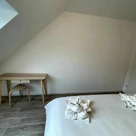 Freesia, Maison Neuve Avec Jardin Et Garage Caen Exterior foto