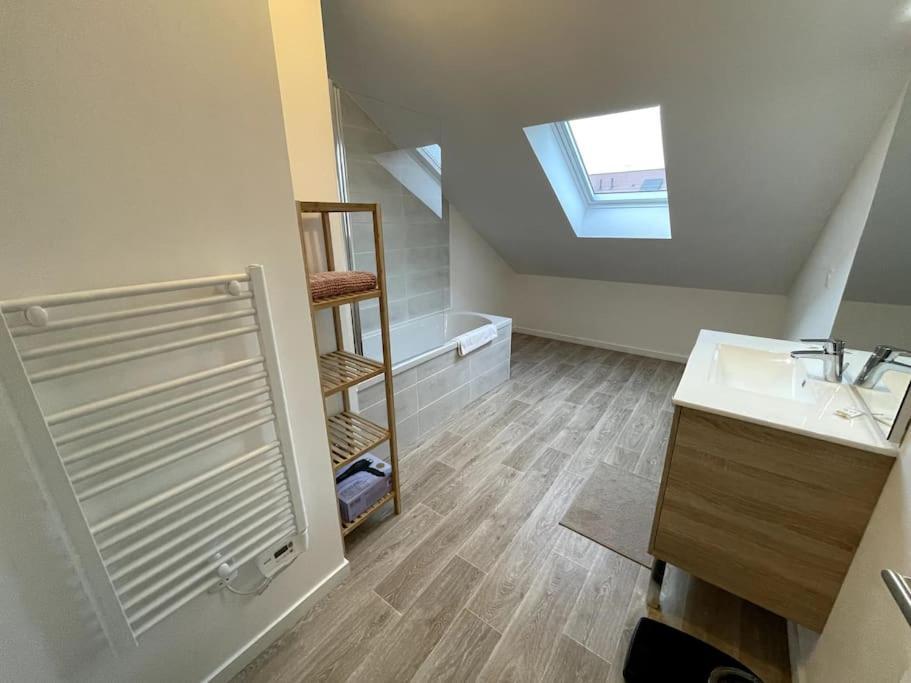 Ferienhaus Freesia, Maison Neuve Avec Jardin Et Garage
